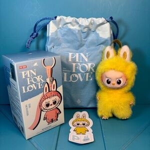 Pop Mart - The Monsters - Pin For Love Series - Labubu Vinyl Plush Pendant - P
